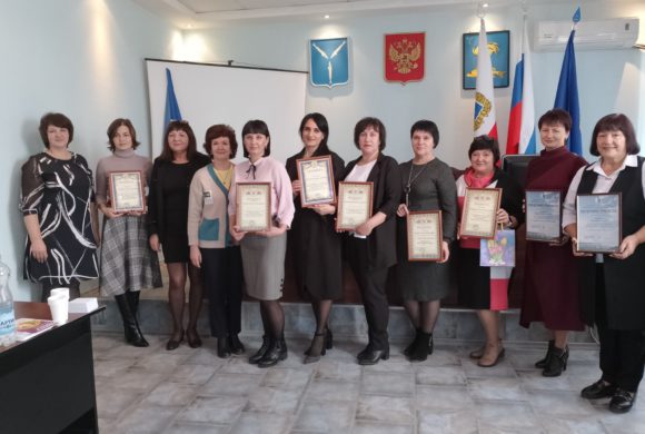 Внеочередные конференции состоялись в Петровском и Ершовском районах